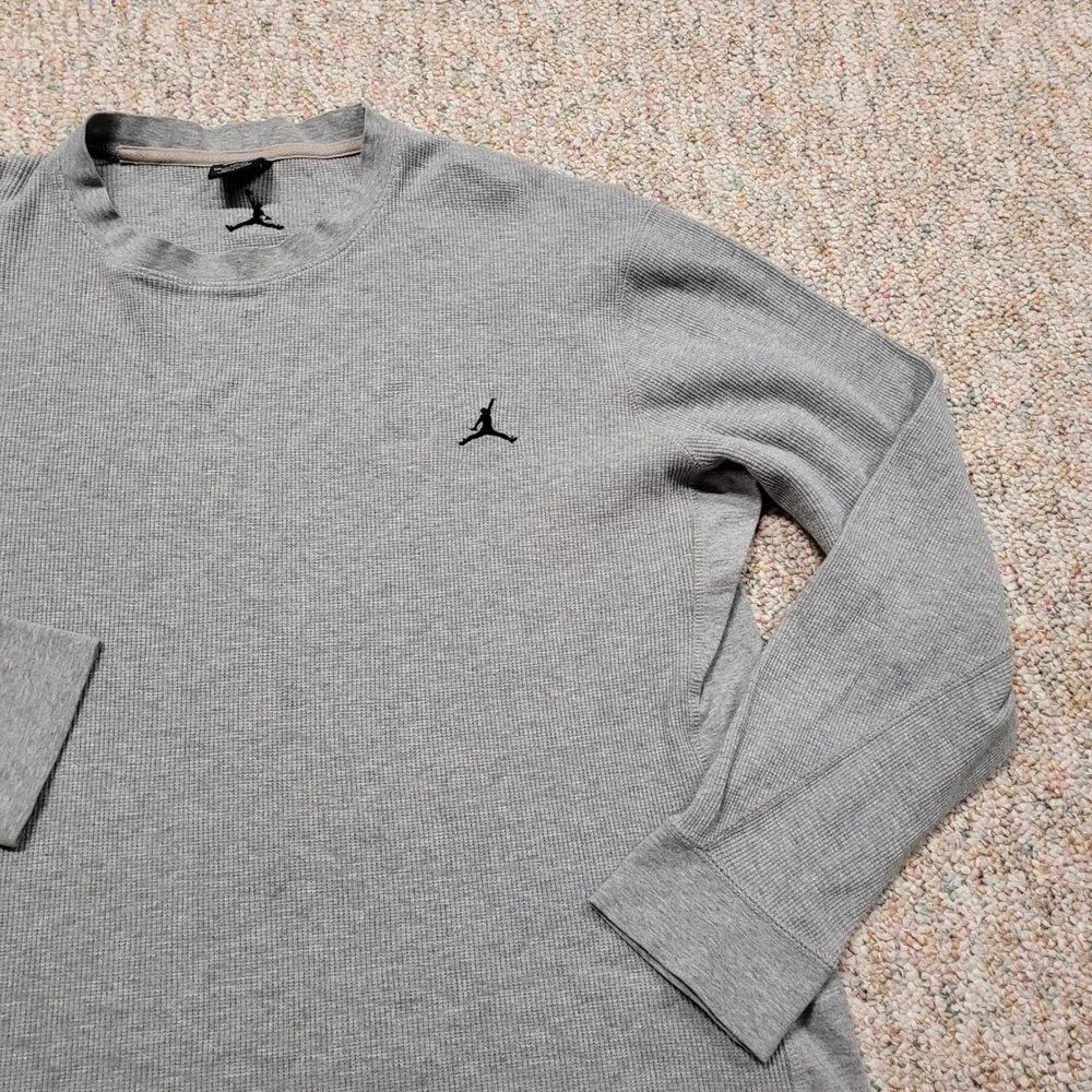 Air Jordan Thermal Shirt Mens XXL Gray Jumpman Waffle Knit Long Sleeve Tee